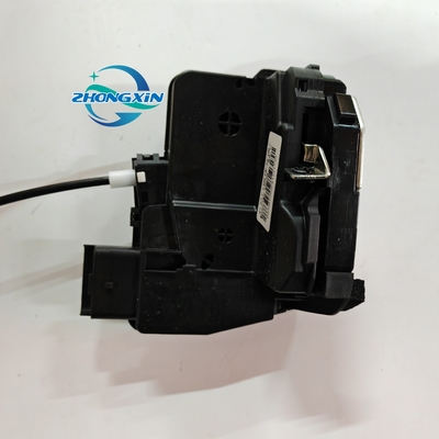 Mecanismo de armazenamento da carroceria de fecho de porta traseira superior direito EM2E-6205209 para BYD Dolphin 21.08-